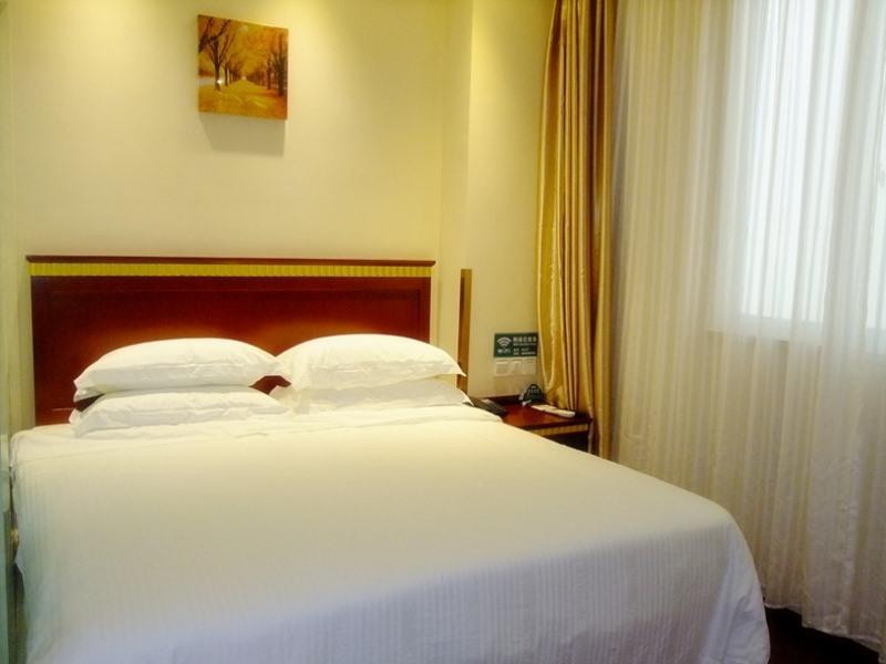 Greentree Inn Chongqing North Railway Station Express Hotel Extérieur photo