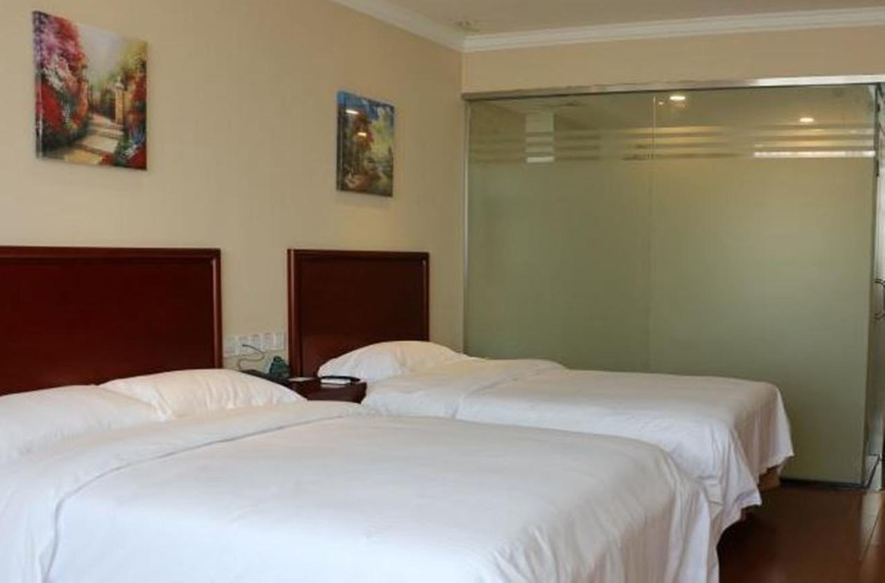 Greentree Inn Chongqing North Railway Station Express Hotel Extérieur photo