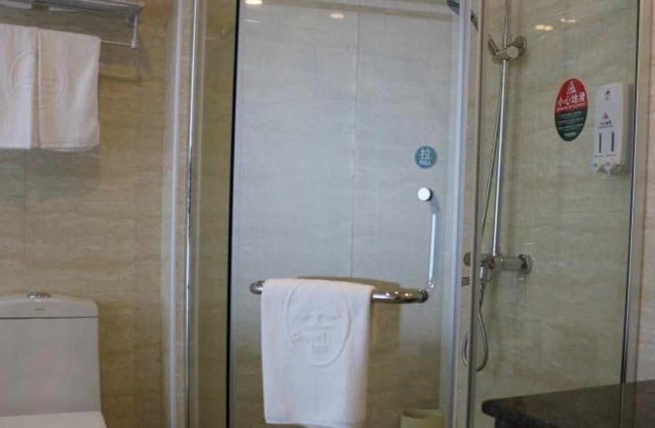 Greentree Inn Chongqing North Railway Station Express Hotel Extérieur photo