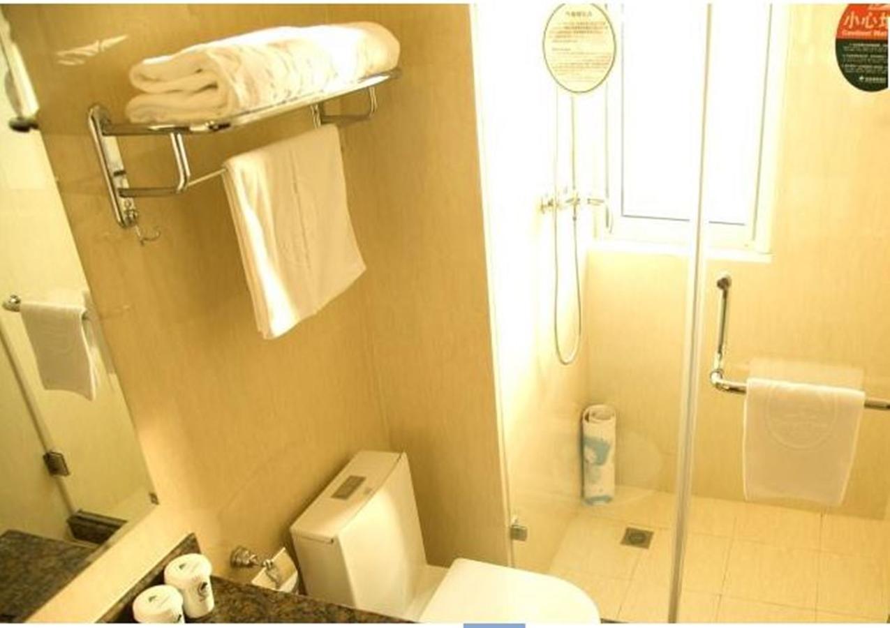 Greentree Inn Chongqing North Railway Station Express Hotel Extérieur photo