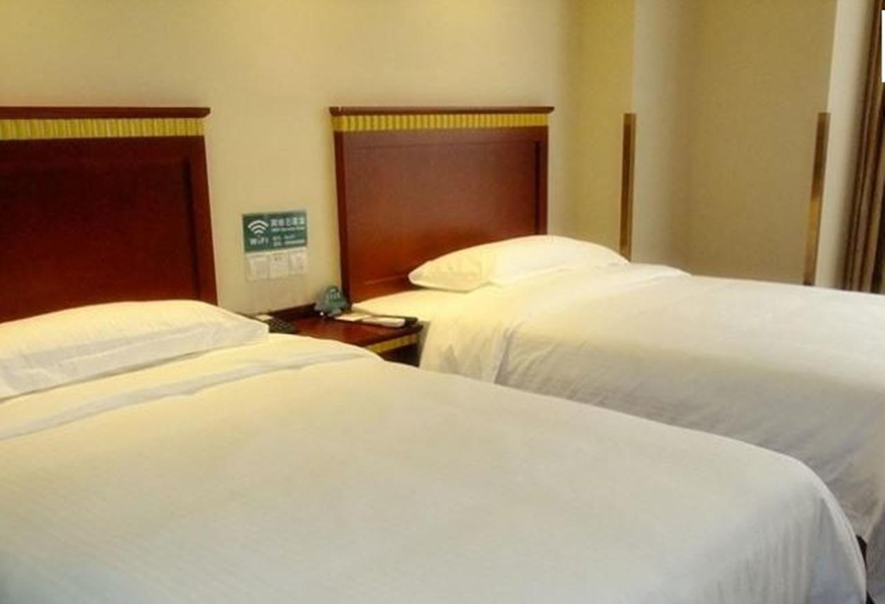 Greentree Inn Chongqing North Railway Station Express Hotel Extérieur photo